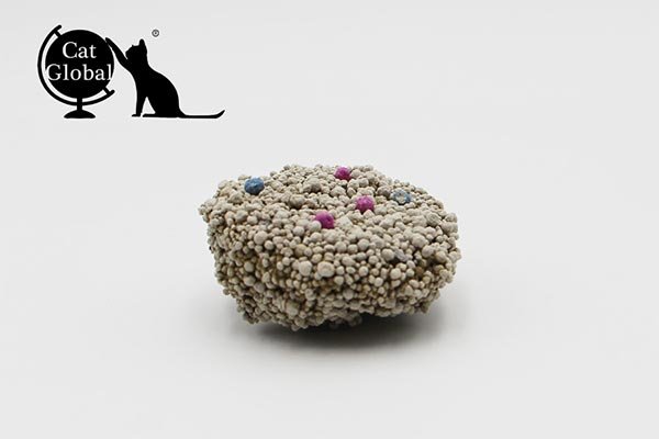 premium bentonite cat litter